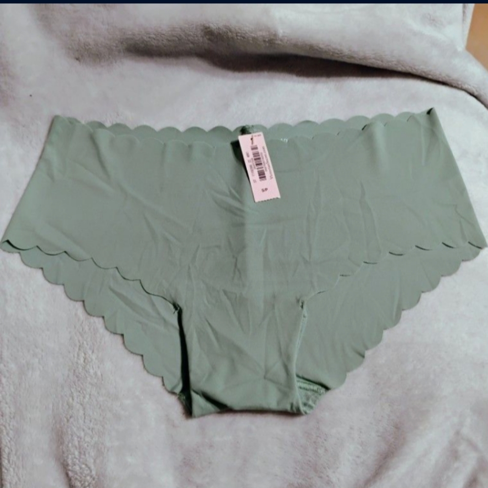 Victoria Secret Hipsters